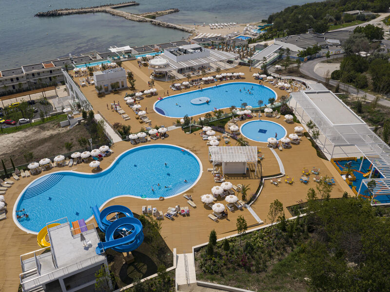 White Lagoon