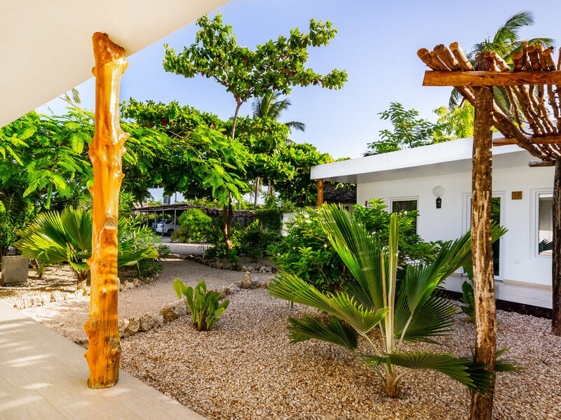 White Paradise Zanzibar