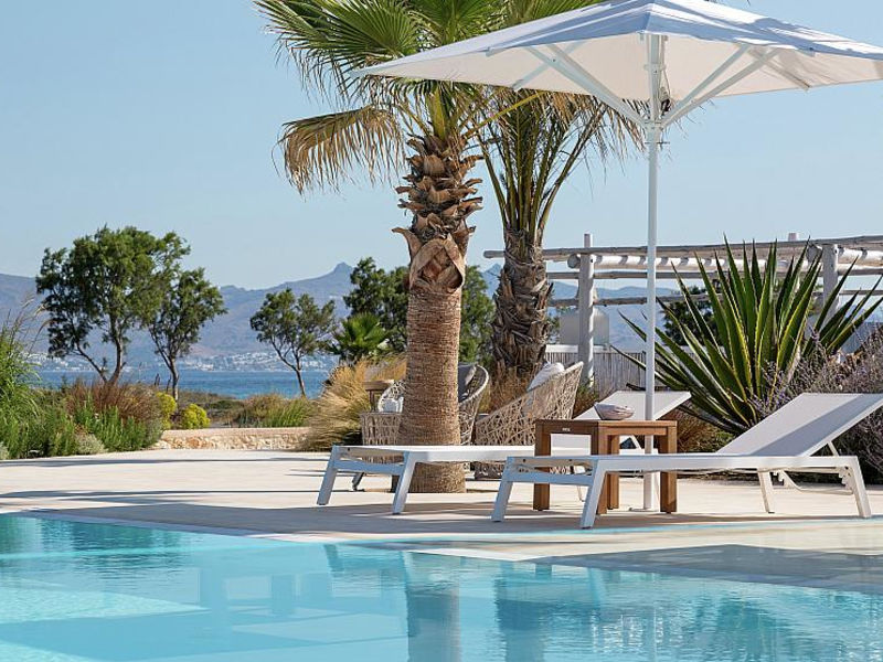 White Pearls Luxury Suites
