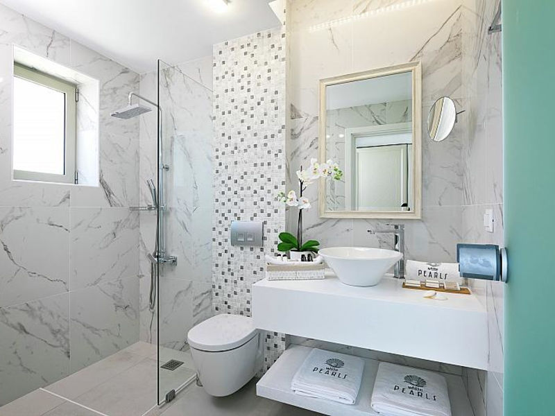 White Pearls Luxury Suites