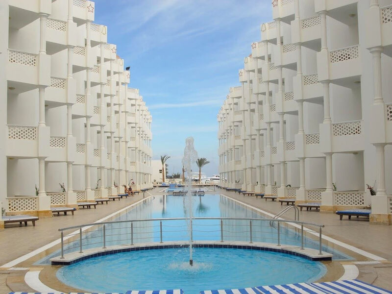 White Valley Palace Resort