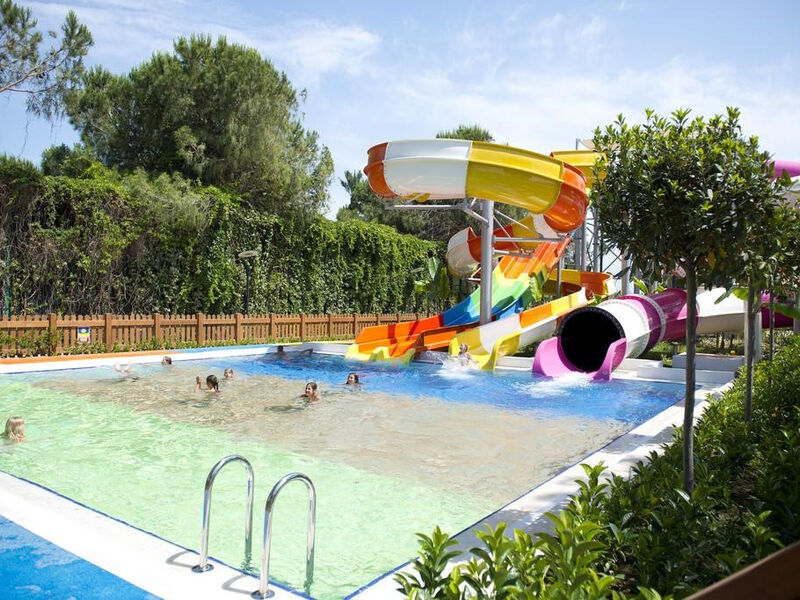 Xanadu Resort