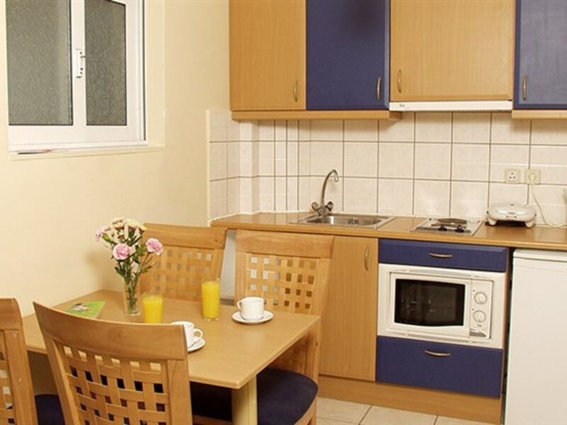Apartmánový Dům Xenos Kamara