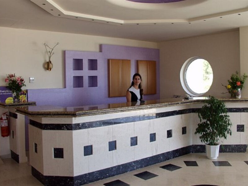 Apartmánový Dům Xenos Kamara