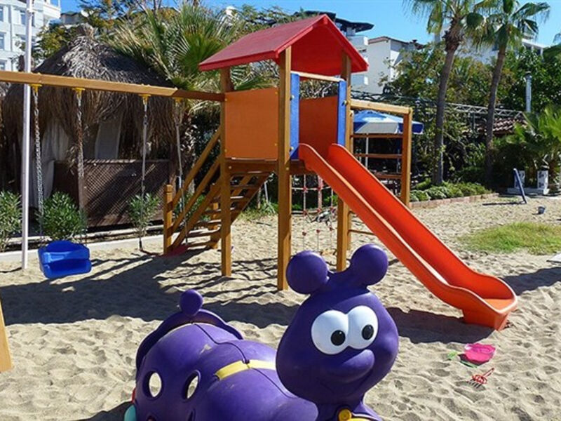 Xperia Saray Beach
