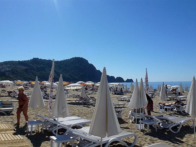 Xperia Saray Beach