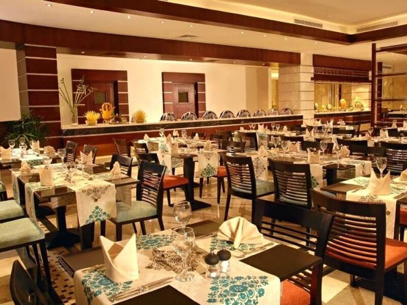 Xperience Sea Breeze Resort