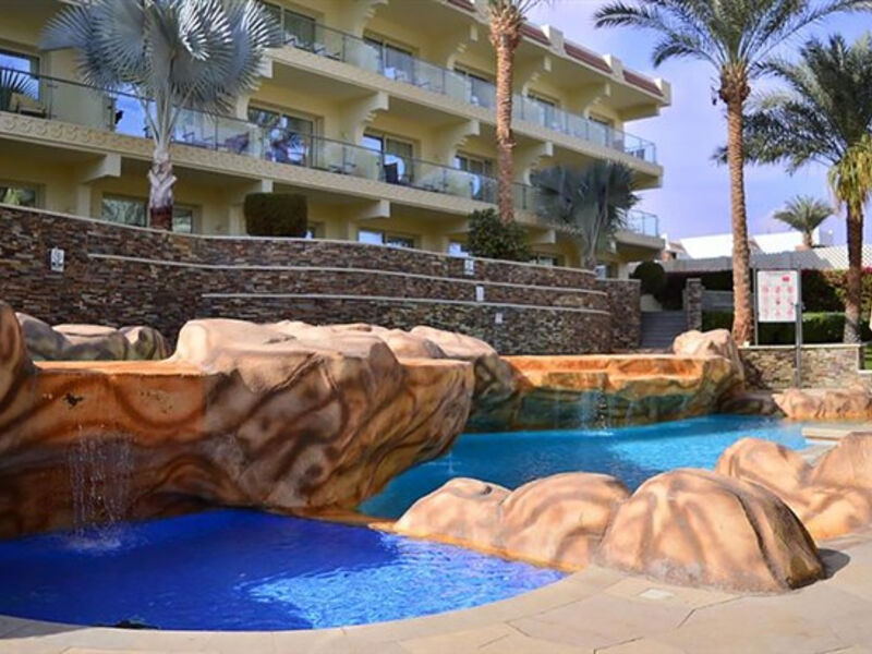 Xperience Sea Breeze Resort