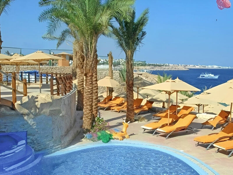 Xperience Sea Breeze Resort