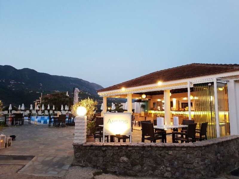 Yannis Hotel Ipsos