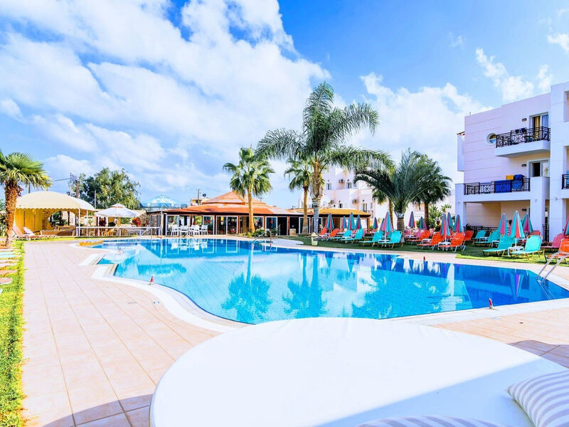 Yiannis Manos Resort