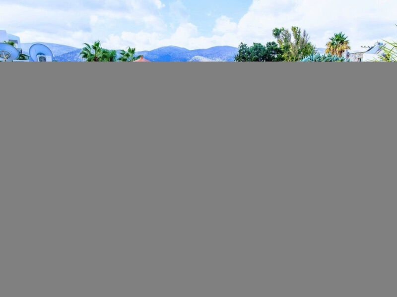 Yiannis Manos Resort