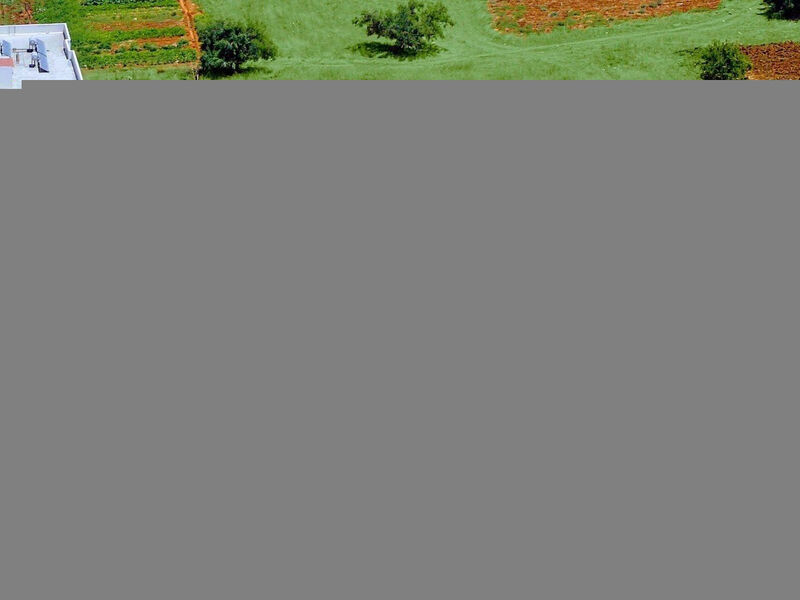 Yiannis Manos Resort