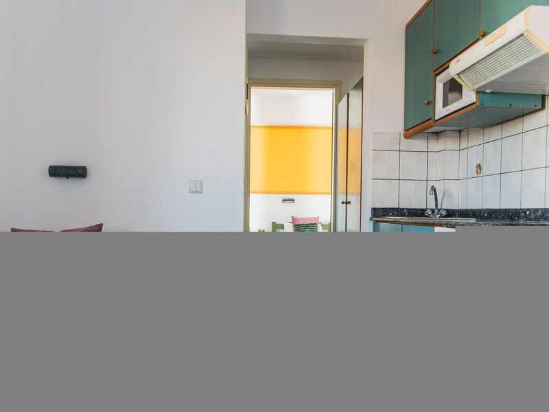 Yiannis Manos Resort