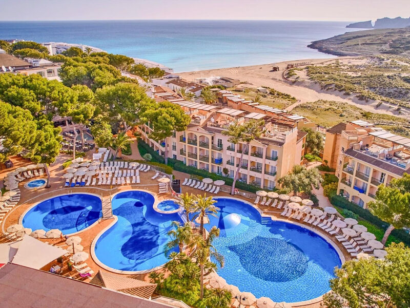 Zafiro Cala Mesquida Club