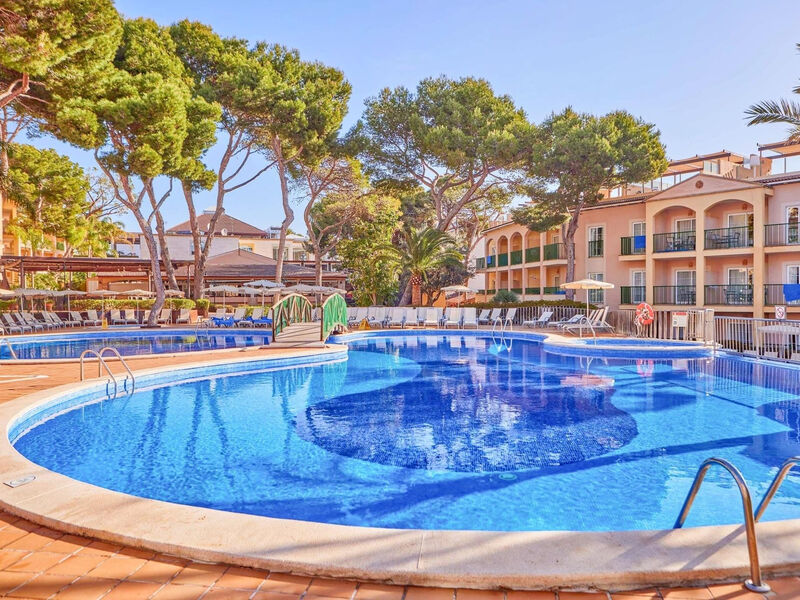 Zafiro Cala Mesquida Club