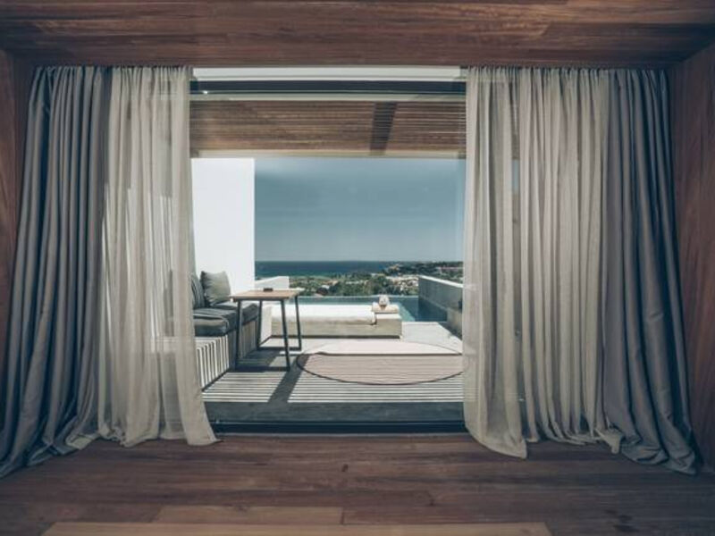 Zante Maris Suites