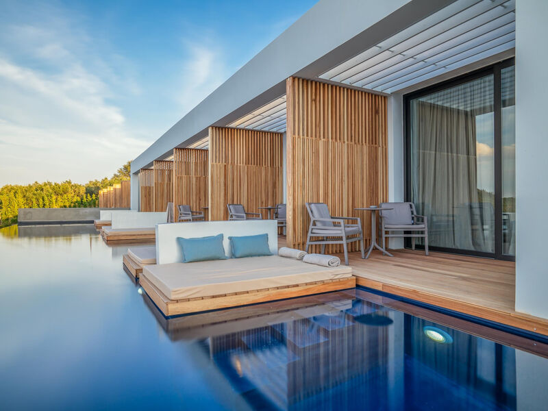 Zante Maris Suites