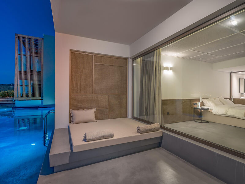 Zante Maris Suites