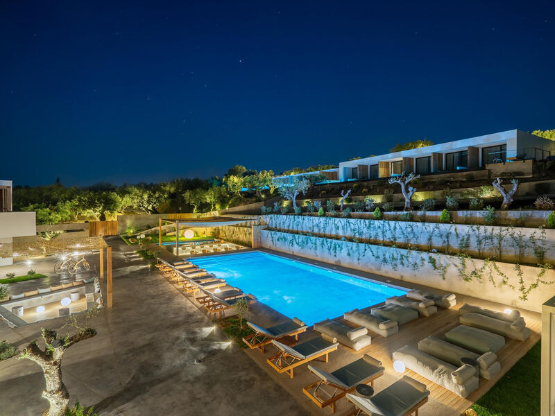Zante Maris Suites
