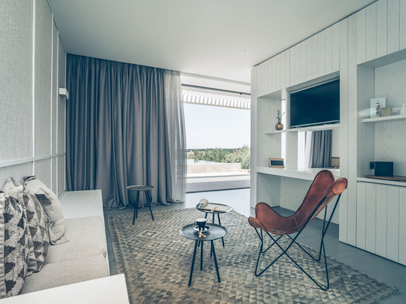 Zante Maris Suites