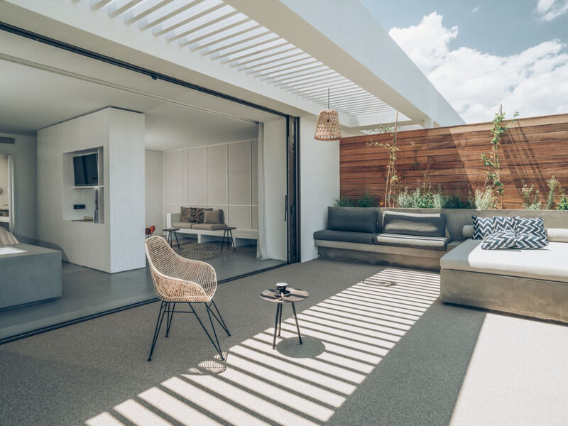 Zante Maris Suites