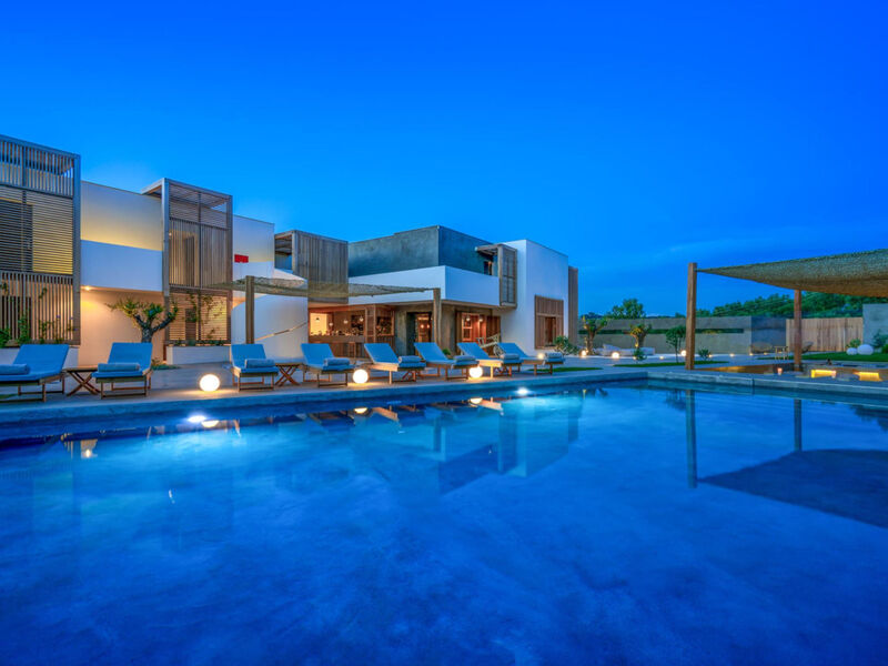 Zante Maris Suites
