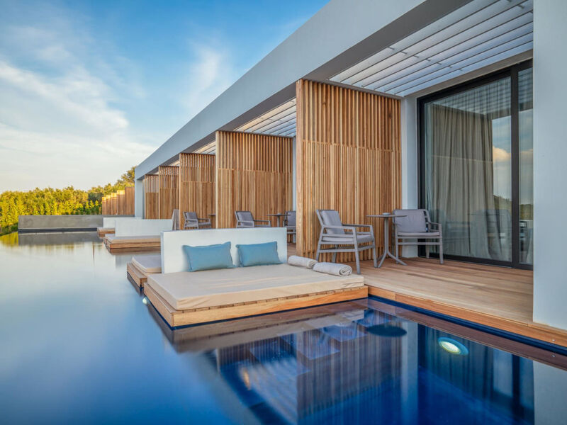 Zante Maris Suites