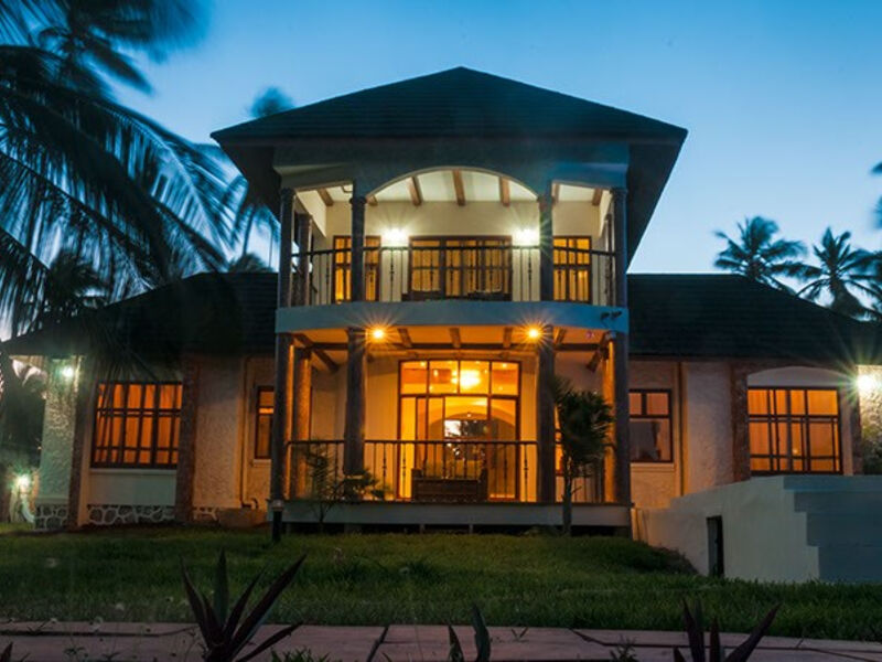 Zawadi Beach Villas