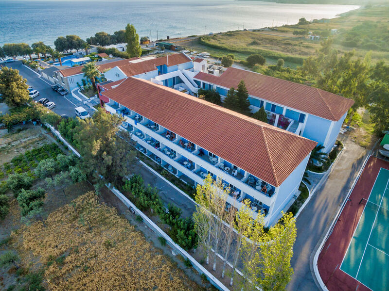 Zefiros Beach