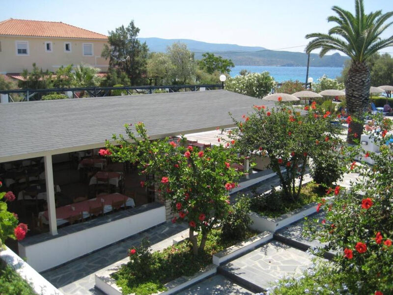 Zefiros Beach