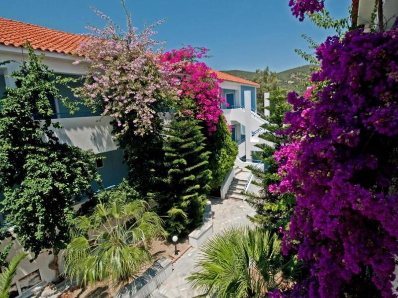 Zefiros Beach