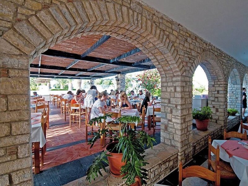 Zefiros Beach