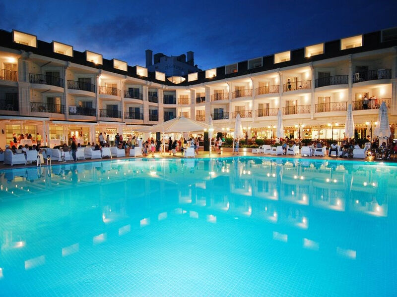 Zena Resort