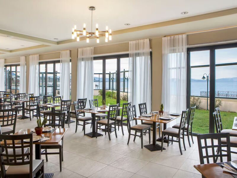 Zeus Essence Ramada Athens