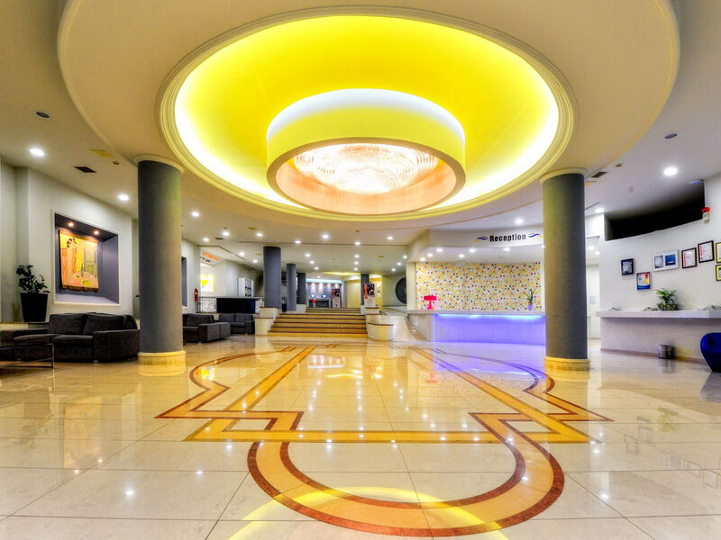 Zeus Hotels Sol By Melia Cosmopolitan