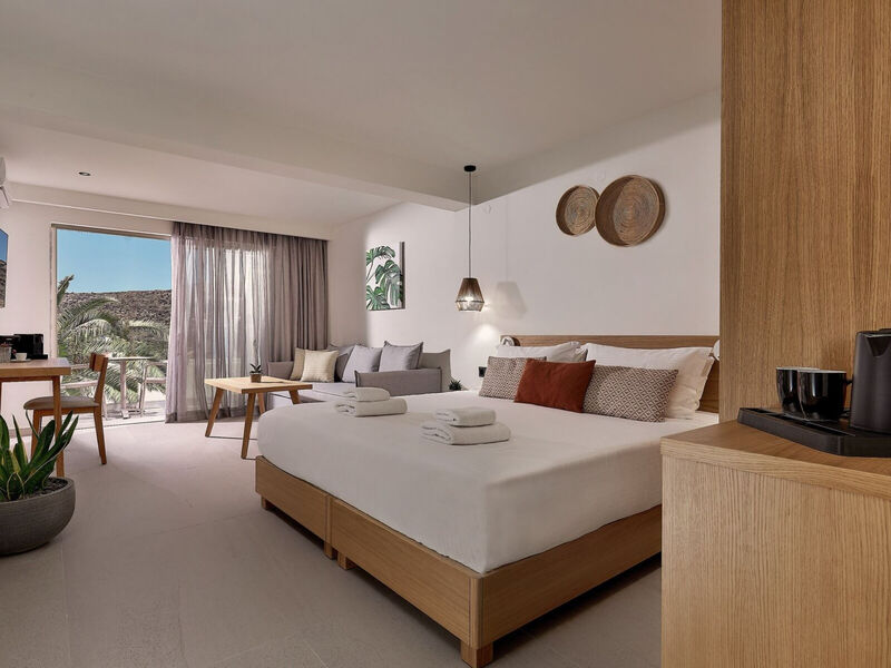 Enorme Santanna Island