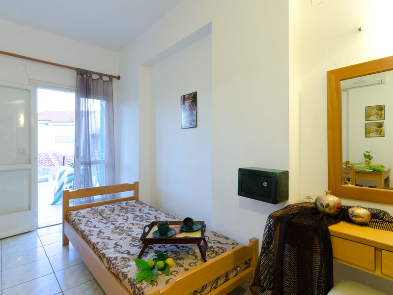 Aglaia Studio & Apartment