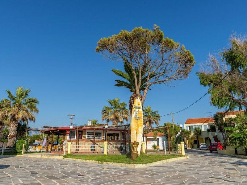 Ammes Apartments
