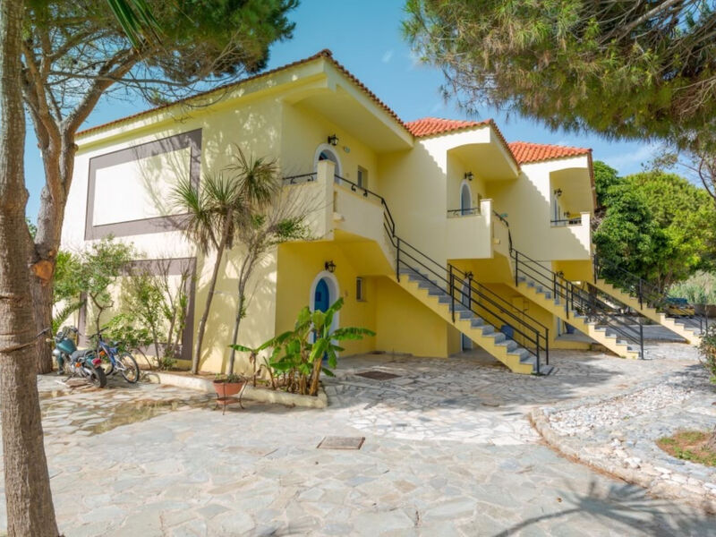 Ammes Hotel & Apartments