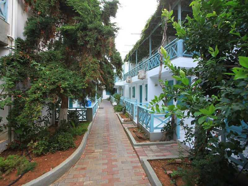 Anatoli Apartments
