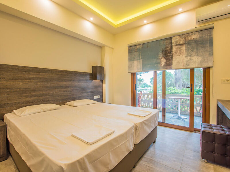 Aparthotel Koukis Beach