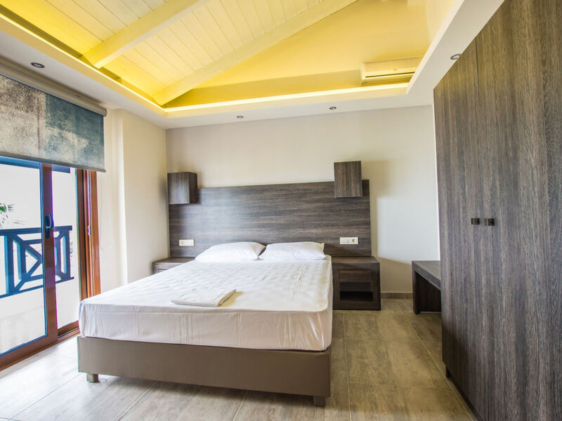 Aparthotel Koukis Beach