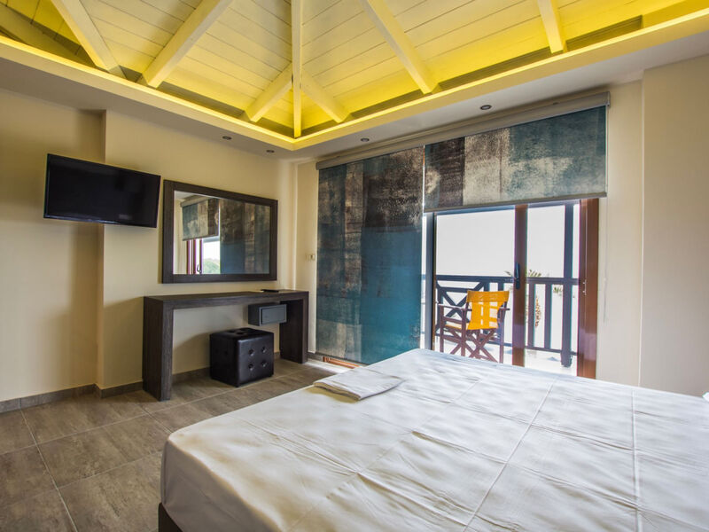 Aparthotel Koukis Beach