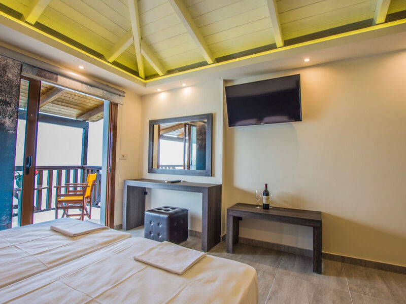 Aparthotel Koukis Beach