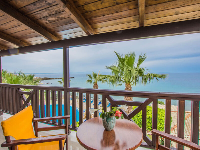 Aparthotel Koukis Beach