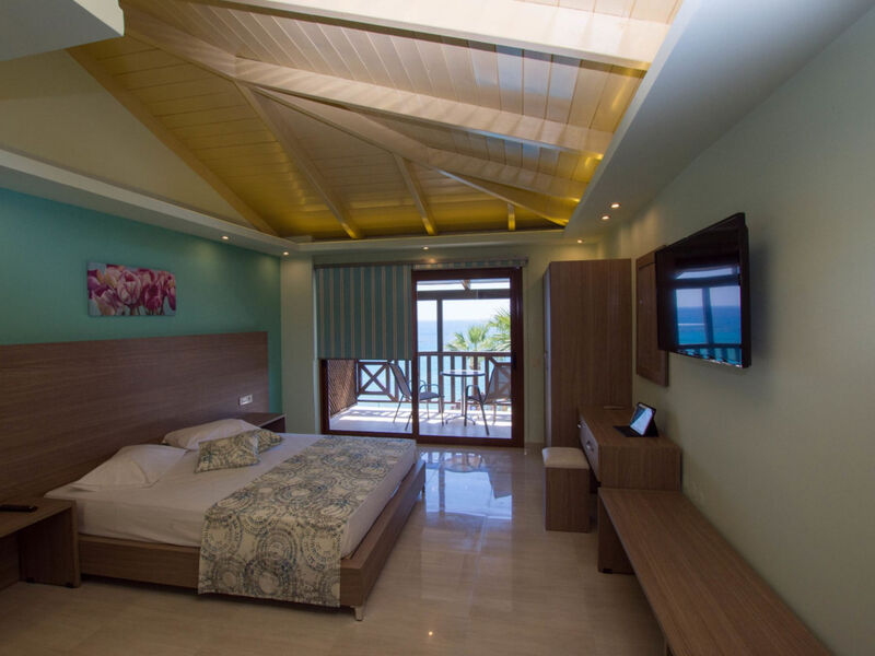 Aparthotel Koukis Beach