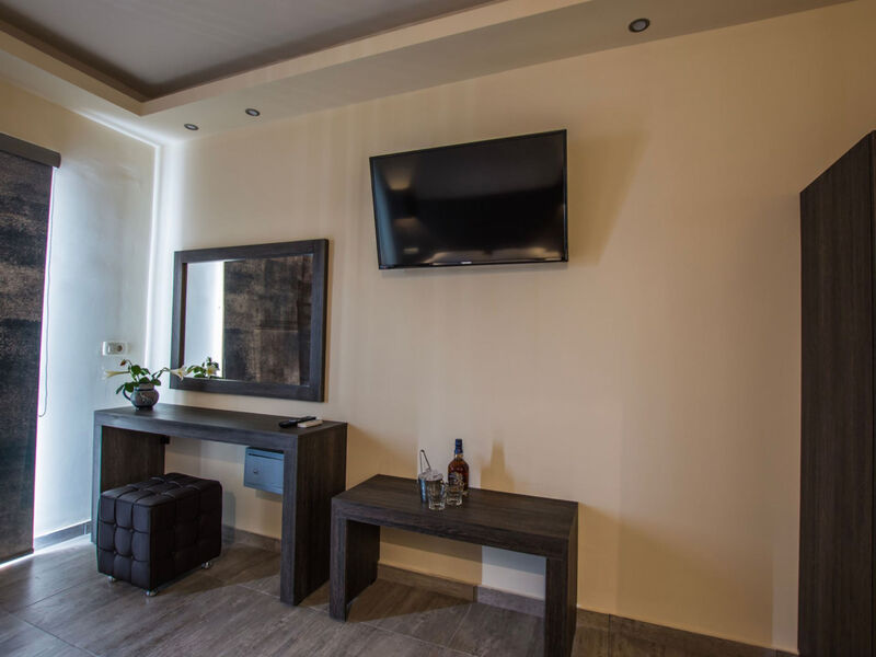 Aparthotel Koukis Beach