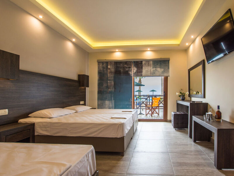 Aparthotel Koukis Beach