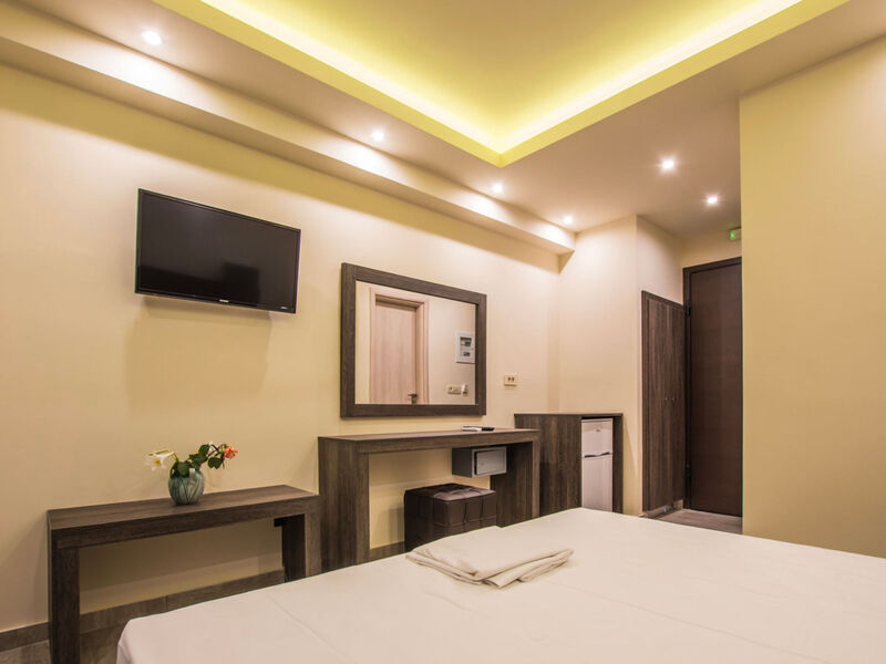 Aparthotel Koukis Beach